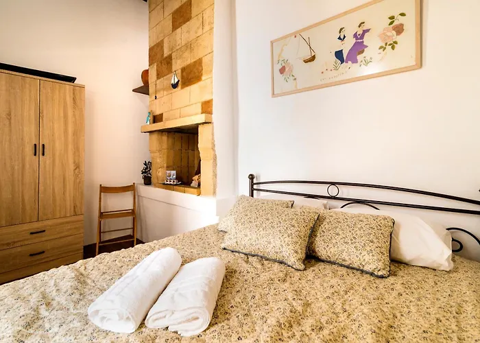 Mary\'S House Lindos